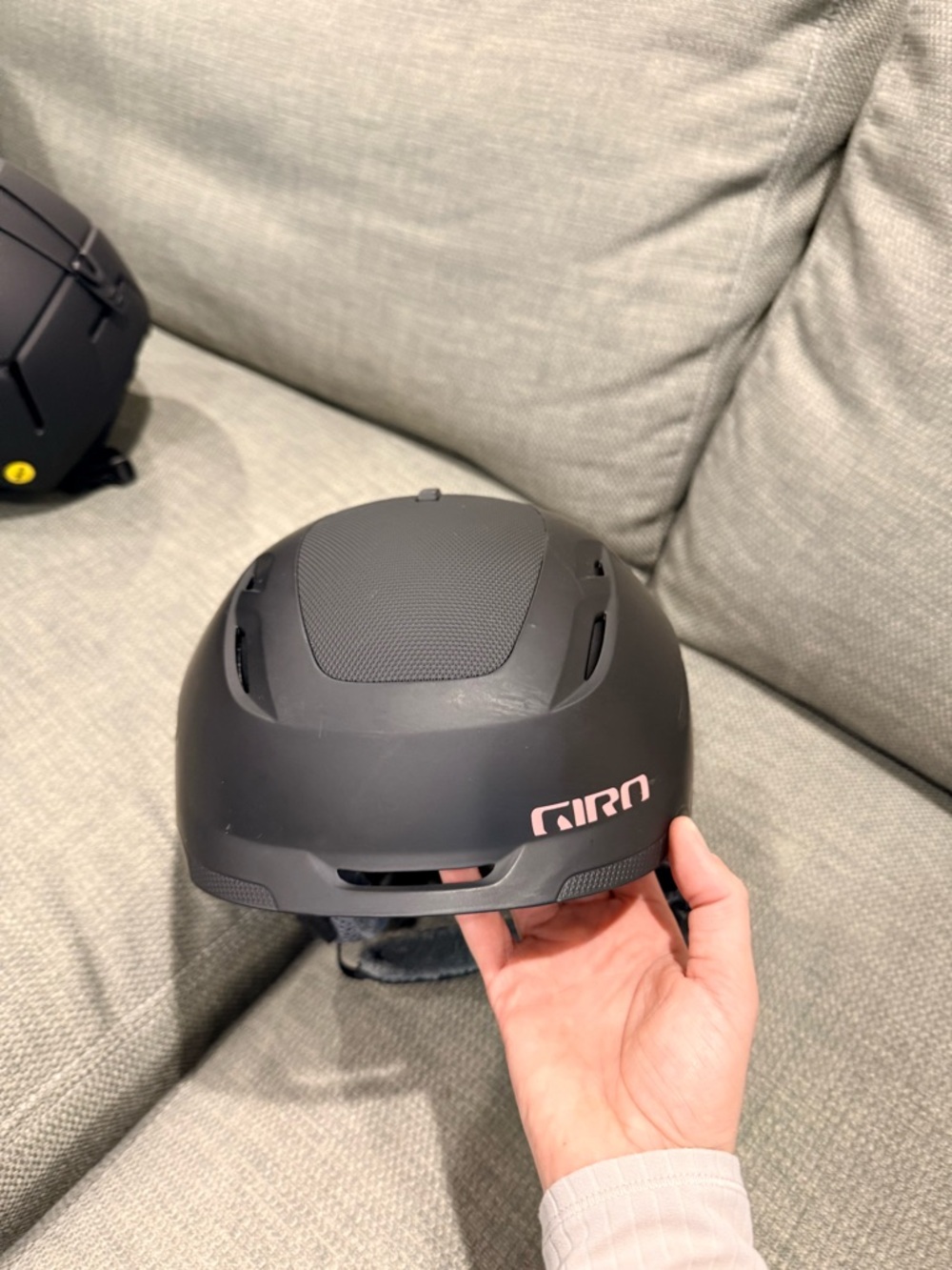 Giro Black ski Helmet size medium